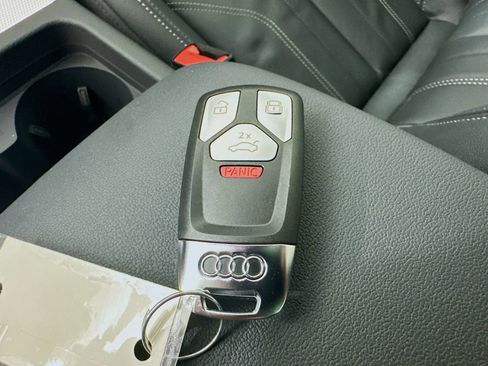 Used 2024 Audi Q5 2.0T Premium Plus AWD/4WD image 30