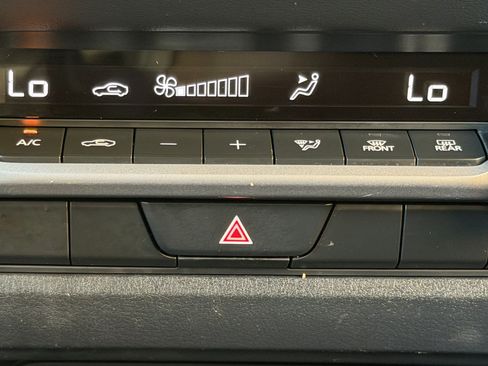 Used 2024 MAZDA CX-30 AWD 2.5 S w/ Select Sport Pkg image 15
