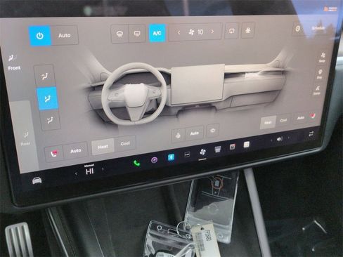 Used 2024 Tesla Model X image 20