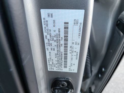 New 2023 Ford F150 Lightning Lariat w/ Max Trailer Tow Package image 10