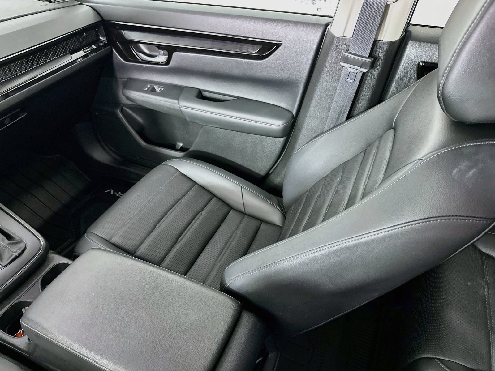 Used 2023 Honda CR-V EX-L image 24