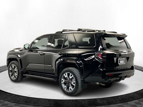Used 2025 Toyota 4Runner TRD Sport Premium image 3
