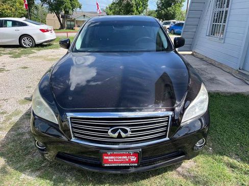 Used 2011 INFINITI M37 w/ Premium Pkg RWD image 2