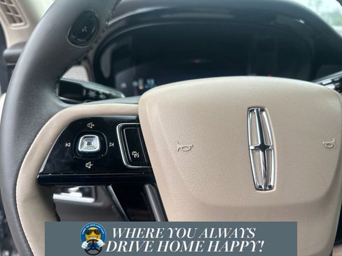 Certified 2023 Lincoln Corsair FWD w/ Equipment Group 101A image 14