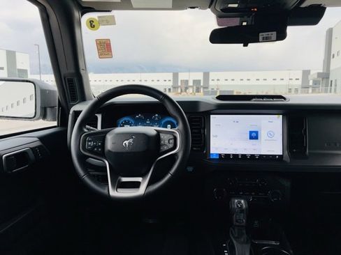 New 2025 Ford Bronco Big Bend image 9