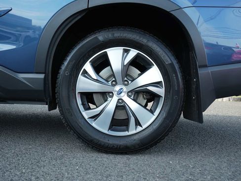 Used 2022 Subaru Ascent Premium w/ Convenience Package AWD/4WD image 11