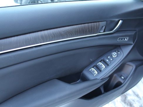 Used 2019 Honda Accord EX-L image 13