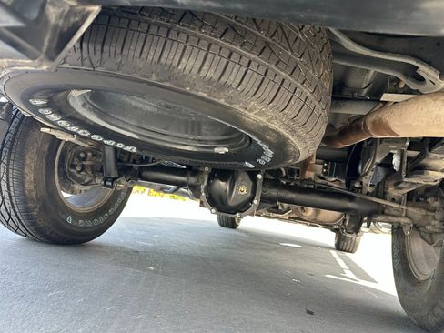 Used 2012 Nissan Frontier SV w/ SV Premium Utility Pkg image 47