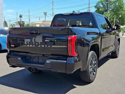 Used 2024 Toyota Tundra Platinum AWD/4WD image 6