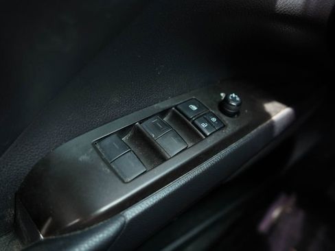 Used 2021 Toyota Camry SE image 24