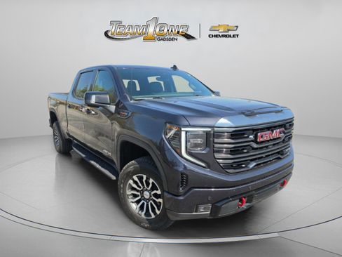 Used 2023 GMC Sierra 1500 AT4 w/ AT4 Premium Package AWD/4WD image 1
