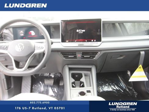 New 2026 Volkswagen Tiguan SE AWD/4WD image 6