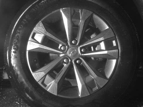 Used 2025 Chevrolet Equinox LT image 12