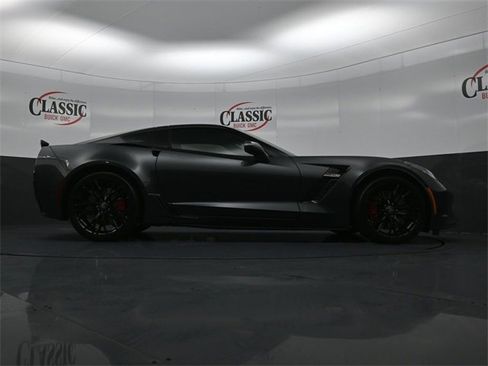 Used 2019 Chevrolet Corvette Z06 image 28
