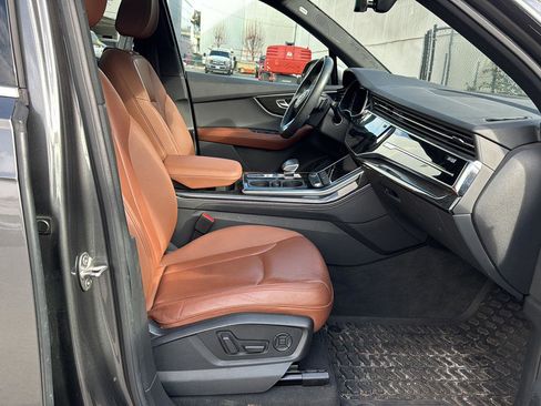 Used 2021 Audi Q7 3.0T Premium Plus w/ Executive Package image 12