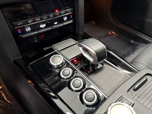 Used 2013 Mercedes-Benz E 63 AMG E63 AMG Sedan image 19