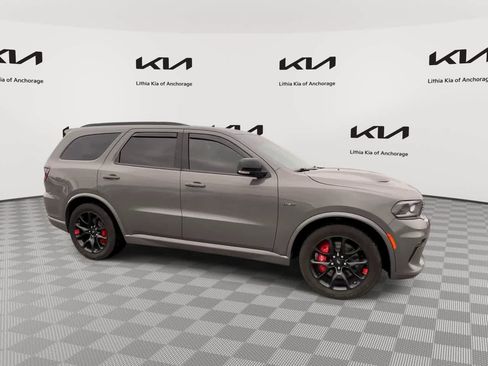 Used 2021 Dodge Durango R/T w/ Tow 'N Go Package AWD/4WD image 9