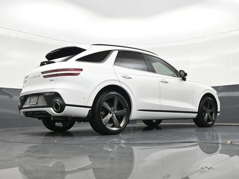 Used 2025 Genesis GV70 2.5T w/ Sport Prestige Package image 32