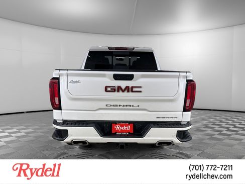 Used 2021 GMC Sierra 1500 Denali w/ Driver Alert Package II AWD/4WD image 4