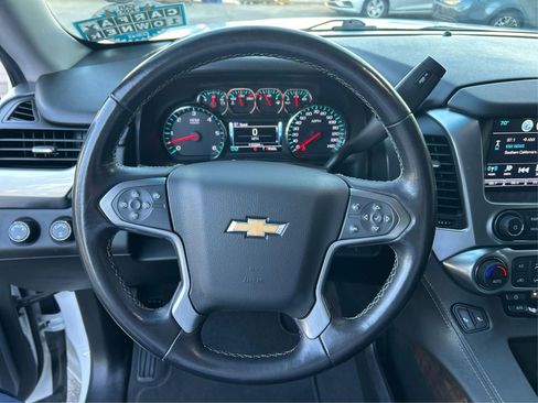 Used 2019 Chevrolet Tahoe LT image 17