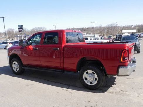 New 2026 RAM 3500 Tradesman AWD/4WD image 6