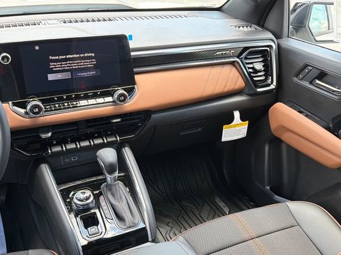 New 2026 GMC Canyon AT4 AWD/4WD image 12