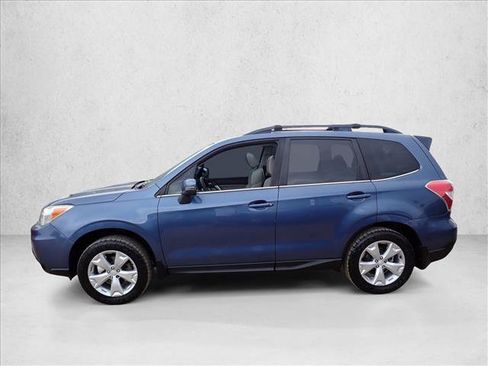 Used 2014 Subaru Forester 2.5i Touring AWD/4WD image 2