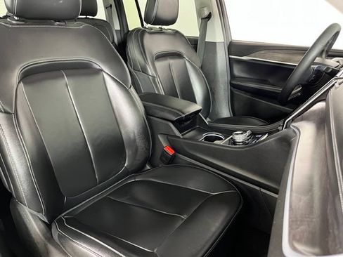Used 2024 Jeep Grand Cherokee Limited AWD/4WD image 46