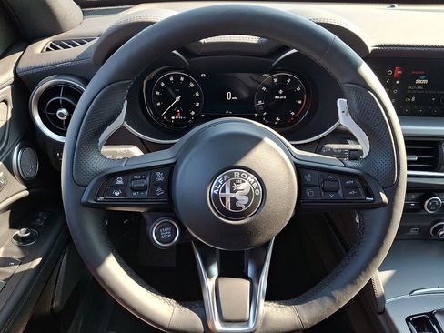 New 2026 Alfa Romeo Stelvio Sprint AWD/4WD image 19