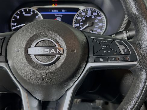 Used 2024 Nissan Sentra SV FWD image 19