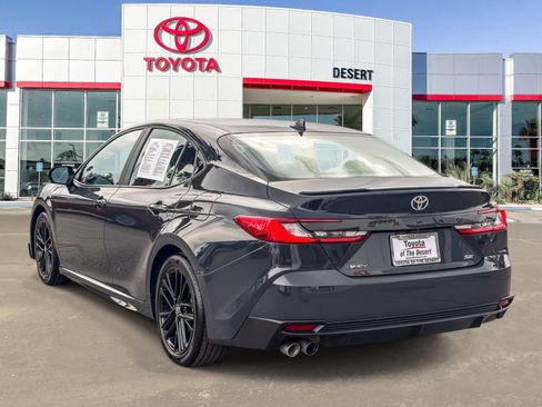 Certified 2025 Toyota Camry SE image 5