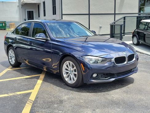 Used 2017 BMW 320i Sedan image 3