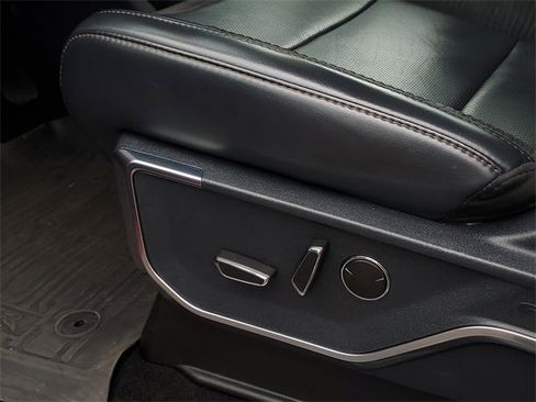 Certified 2022 Ford F150 Raptor w/ Equipment Group 801A High image 16