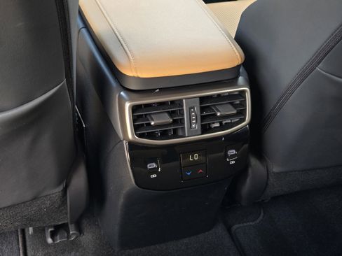 Certified 2025 Lexus RX 350 Premium w/ Accessory Package (Z1) FWD image 27