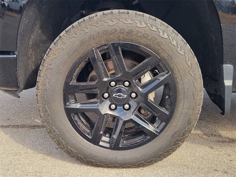 Used 2024 Chevrolet Silverado 1500 Custom Trail Boss image 11