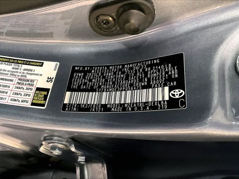 Used 2023 Toyota Corolla LE image 35