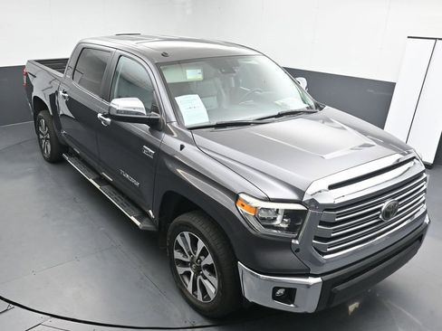 Used 2018 Toyota Tundra Limited image 10