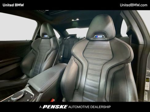 Used 2024 BMW M2 w/ Lighting Package image 5
