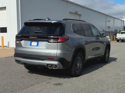 New 2026 GMC Acadia Elevation image 8