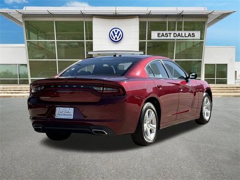 Used 2020 Dodge Charger SXT image 3