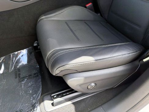 Certified 2026 Mercedes-Benz GLE 450 4MATIC Coupe image 17