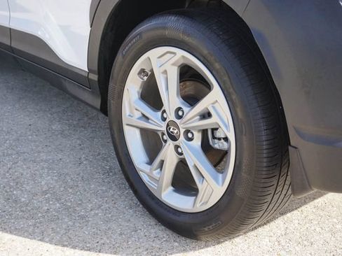 Used 2023 Hyundai Kona SEL w/ Cargo Package FWD image 8
