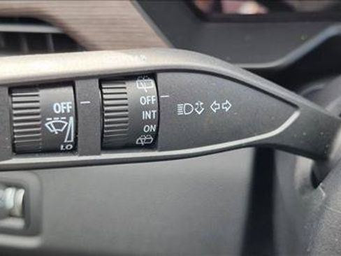Used 2026 GMC Acadia Denali w/ Super Cruise Package FWD image 16