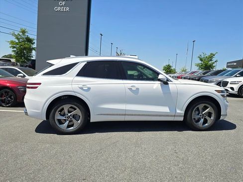 New 2026 Genesis GV70 2.5T Select image 2
