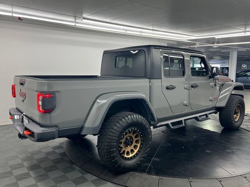 Used 2022 Jeep Gladiator Mojave w/ Safety Group AWD/4WD image 8