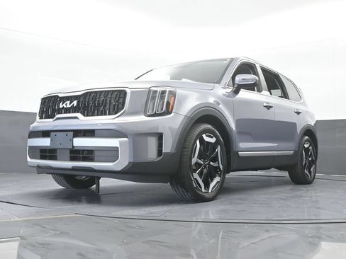 Used 2024 Kia Telluride EX AWD/4WD image 59