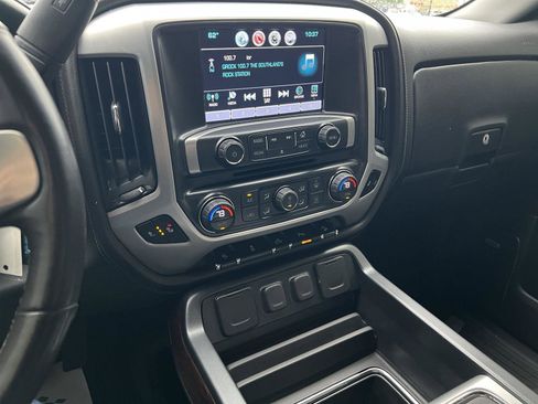 Used 2017 GMC Sierra 1500 SLT w/ SLT Premium Package AWD/4WD image 27