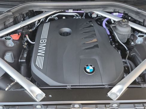 Used 2026 BMW X7 xDrive40i AWD/4WD image 40