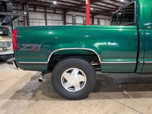 Used 1997 Chevrolet Silverado 1500 4x4 Extended Cab image 9