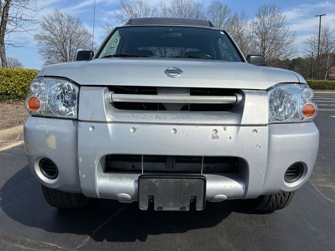 Used 2003 Nissan Frontier XE w/ XE Pwr Pkg image 3